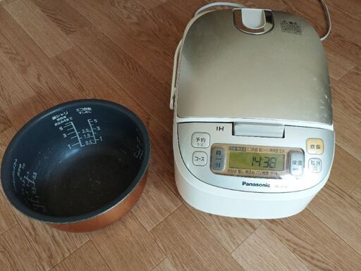 炊飯器 Panasonic パナソニック SR-HC105