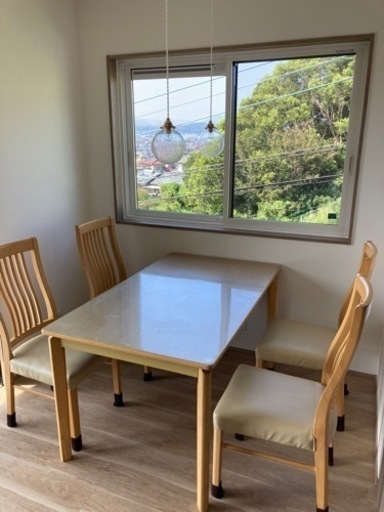 ダイニングテーブル椅子4脚セット※取引先決定