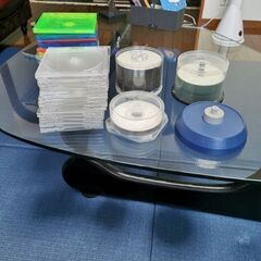 未使用CD35枚、未使用DVD65枚、ケース35枚の画像