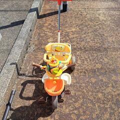 手押し 三輪車  ディズニー  フットレスト 足置き場 ストッパー付き