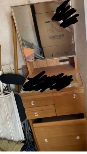 急募 ニトリドレッサー