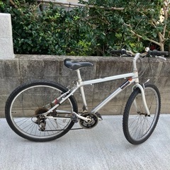 無印良品　アルミ ATB 26インチ