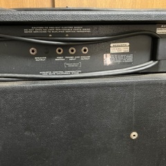 acoustic アコースティック　ベースアンプ。の画像