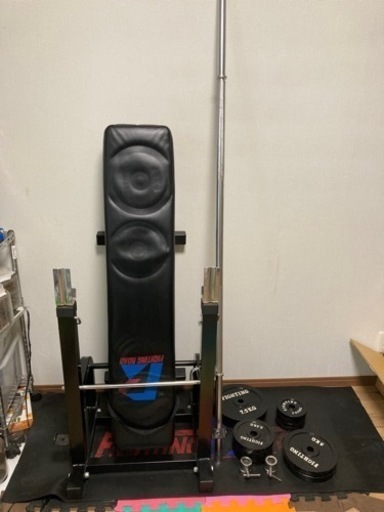 ベンチプレス、スクワット台、ダンベルセット　決まりました。