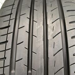 【値下げ】【中古】ボルボ　Volvo　V60純正  Rデザイン 8J+55 タイヤ4本　セット　 235/40R18　検：S60 S80  V70の画像