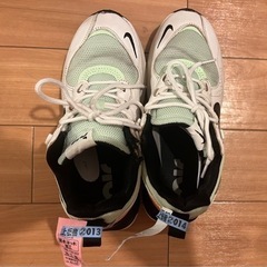 9月20日までNIKE スニーカー　23.5 クリーニング済みの画像