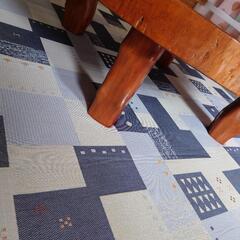 値下げしました！高級一枚板カリンのテーブルの画像