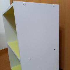 二段カラーボックスの画像