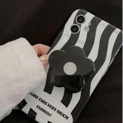 値下げしました✨️ストライプ 花 スマホケース   iPhoneXRの画像