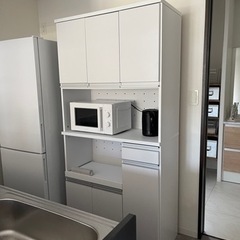 食器棚　お洒落　ホワイト