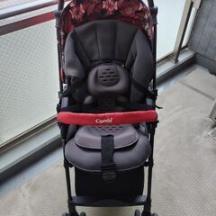 A型ベビーカー コンビ ホワイトレーベル スゴカルα 4キャス compact