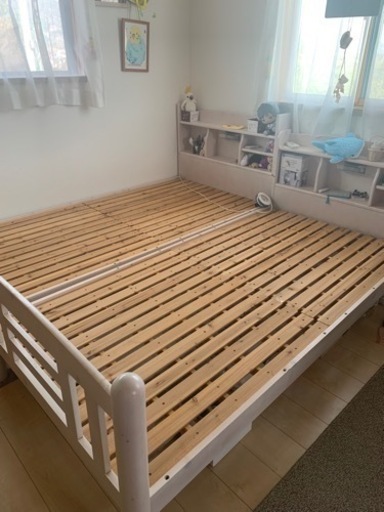 子供用ライト付き二段ベッド