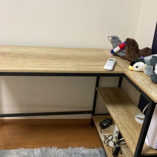 テーブル