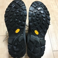 登山靴　mont-bell ファインダーGV men'sの画像