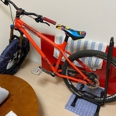 コメンサル ラモンズ クロモリフレーム今月一杯