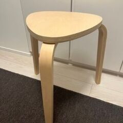 イケア   スツール 　椅子　木製イス