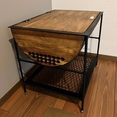 ローテーブル（BBQコンロ風）の画像