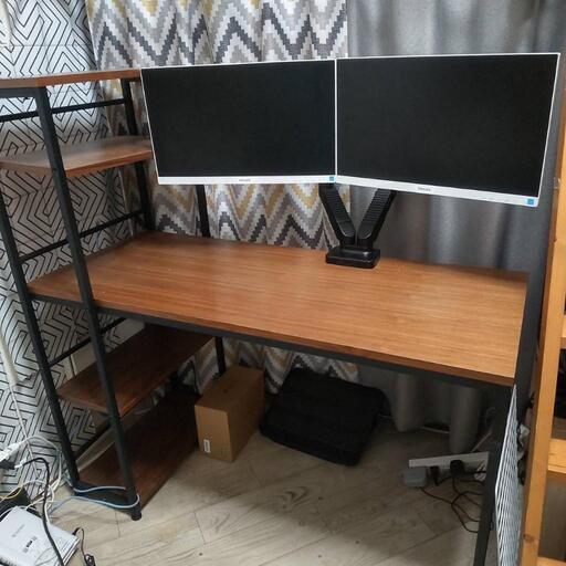 PC デスク