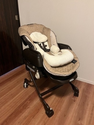 【値下しました】コンビ　電動ハイローチェア　ネムリラ　AUTO SWING ダッコプラス　エッグショック