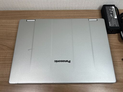 一押し品・Sim搭載＞　08114 超軽量 Panasonic CF-RZ6８GB/SSD256 /i5 タッチパネル　office 