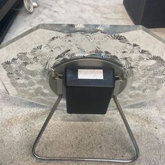 ☆中古￥1,000！HOYA CRYSTAL　家具　卓上時計　置時計　幅約32㎝ｘ高さ24㎝　【BI100】の画像