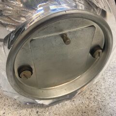 ☆中古￥800！HOYA CRYSTAL　家具　卓上時計　置時計　幅約21㎝ｘ高さ20㎝　【BI102】の画像