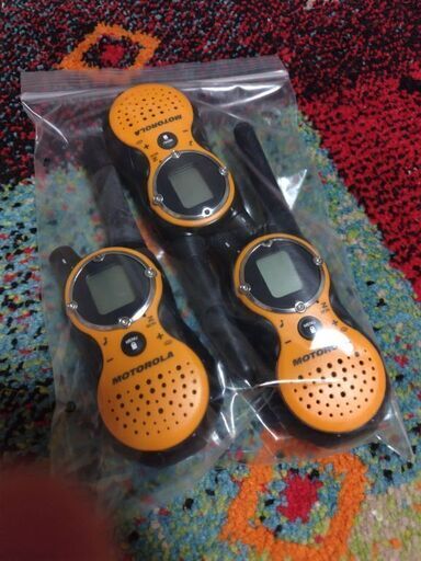 購入者様決まりました　MOTOROLA トランシーバー　セット