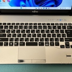 富士通ノートPC ！SSD128GB メモリ4GB★S936/P Core i5-6300U Webカメラ Win11 MS Office2019 Home&Business ★中古美品★の画像