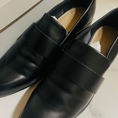 charles & keith 38サイズ　ローファー　美品の画像