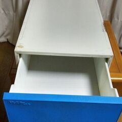 広島にあるブルーの収納ケースの画像