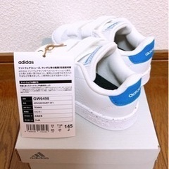 【値下げ】未使用14.5㎝　adidasスニーカーの画像