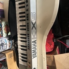 ヤマハ KX 5 ショルダーキーボード