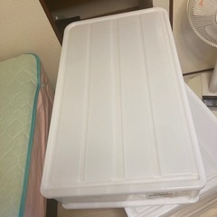 衣服等収納ケースの画像