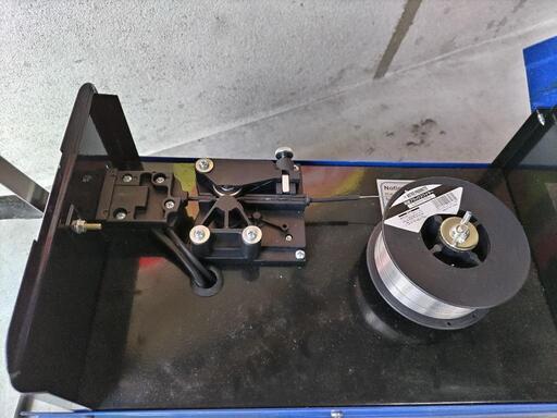 中古アストロプロダクツ　MIG100 半自動溶接　プライベーター　DIY