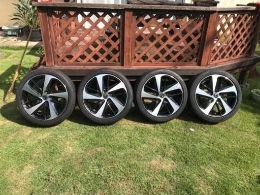 ノア80用モデリスタ18インチホイール(引き取り限定)