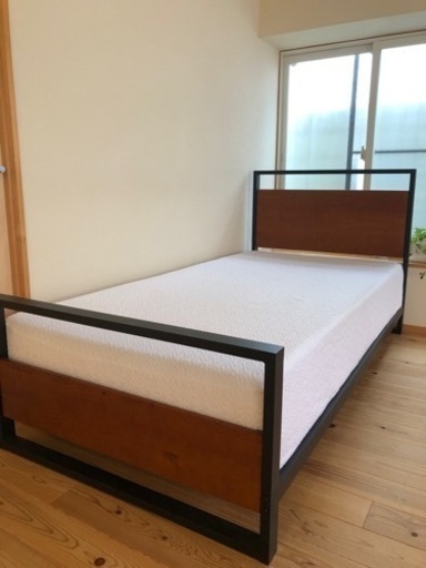シングルベッド\u0026マットレス付き