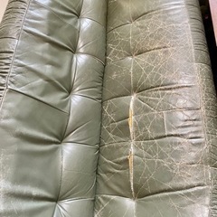 カリモク3人掛けソファの画像