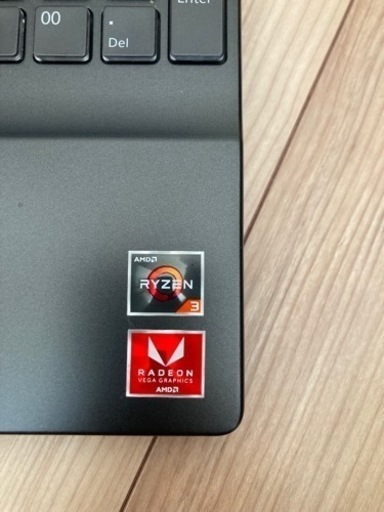 富士通　ノートパソコン　Windows11