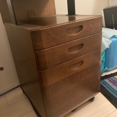 勉強机の引き出し部分の画像