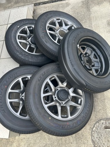 JB64型ジムニー　 純正アルミホイールタイヤセット5本