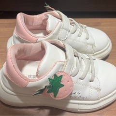 キッズ（女の子）スニーカー⭐︎約18cmの画像