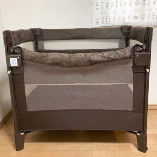 ココネル　エアープラス　ベビーベッド