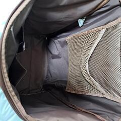 SWANYのキャスター付きバッグの画像