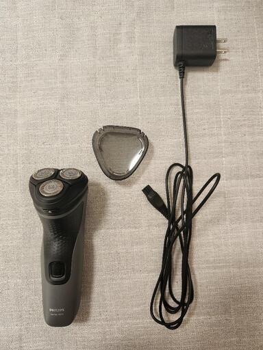 数回使用のみ 電動髭剃り