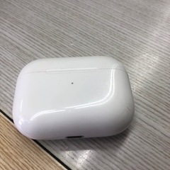 AirPods pro 本体と保護ケース+