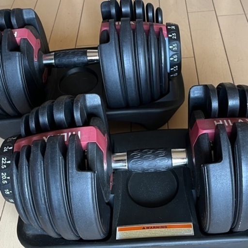 可変式ダンベル　Max 24kg x 2つ