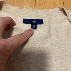 GAPベージュ色　ロングカーデの画像