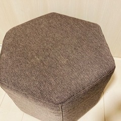 【引取限定】6角形チェストの画像