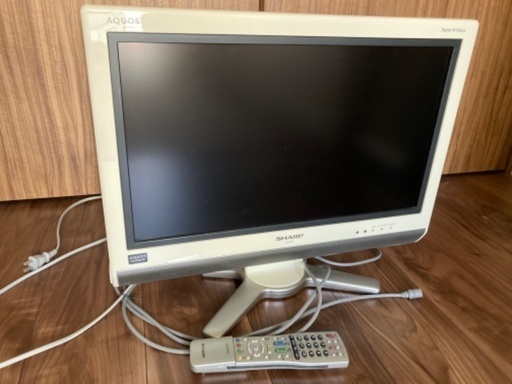 SHARP製AQUOS液晶テレビ20インチ