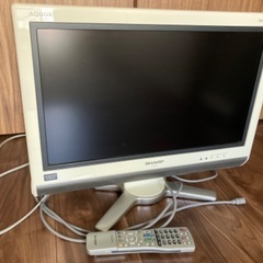 SHARP製AQUOS液晶テレビ20インチ